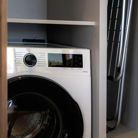 Lakka Apartment *