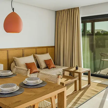 Lakka Apartment