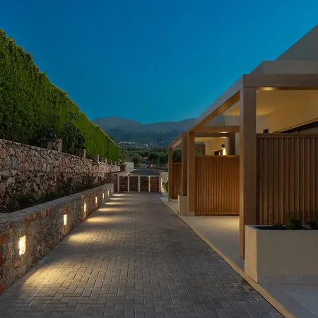 Lakka Apartment *